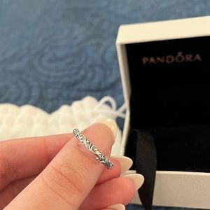 BRAND NEW pandora band size 8